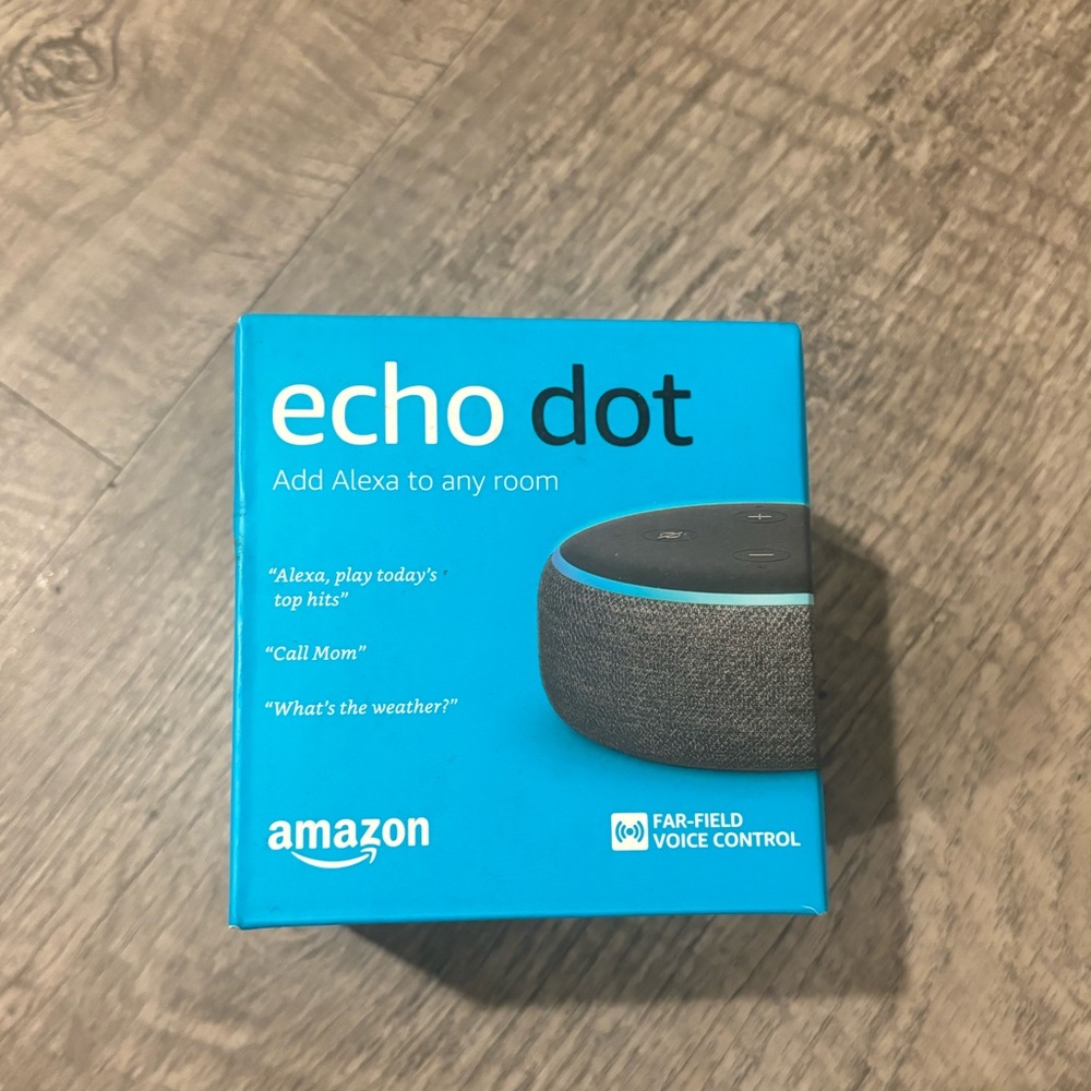 *BRAND NEW* Amazon Echo Dot